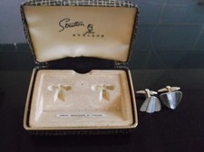 Vintage Stratton 'Mother of