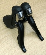 Shimano 105 ST-5700 STI 2x10 Speed Double STI Brake Levers / Gear Shifters