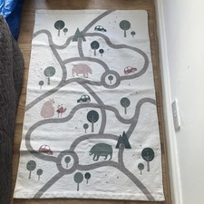 H&M Home Children’s Rug 130 cm X 90 cm