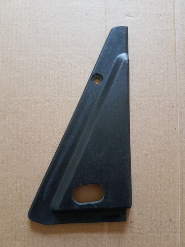 Saab 900 drivers side right - 900,
