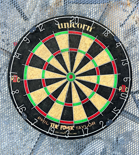 Unicorn phil taylor player - unicorn,