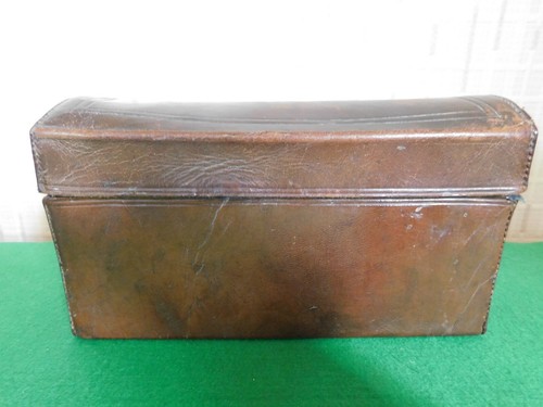 Brown lidded real - brown,