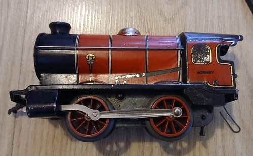 Vintage windup hornby trainset - vintage,