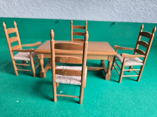 Doll house light oak - doll,
