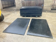 Cow Mats Stable Mats 76"x46" x 30mm Thick Very Good Condition Can Load 40+Vat£48
