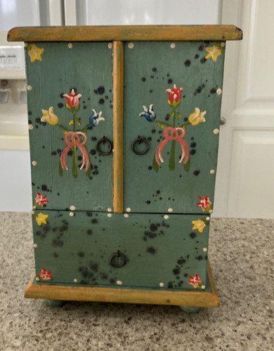 Vtg folk art - vtg, cabinet