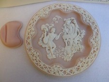 Bradford Exchange Shakespearean Lovers Plate Rose Carnelian ROMEO & JULIET.