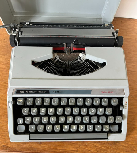 Vintage 1970 silver - 1970, 150