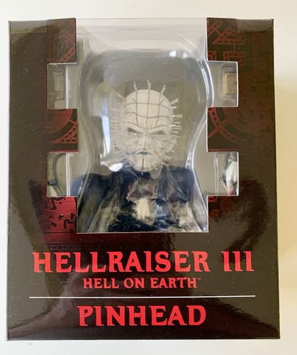 Mezco hellraiser iii hell - mezco,