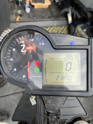 Aprilia 125 speedometer - rs,