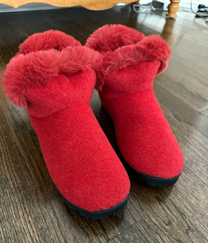Women red faux suede - women’s,