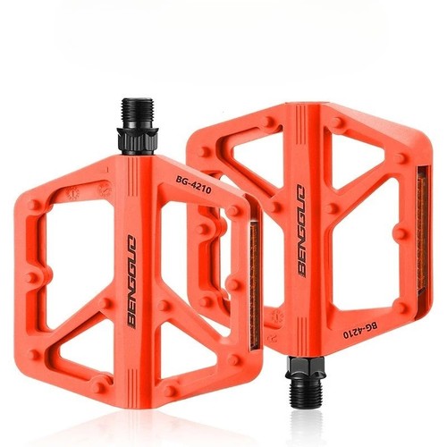 Mountain bike pedals flat - mountain,