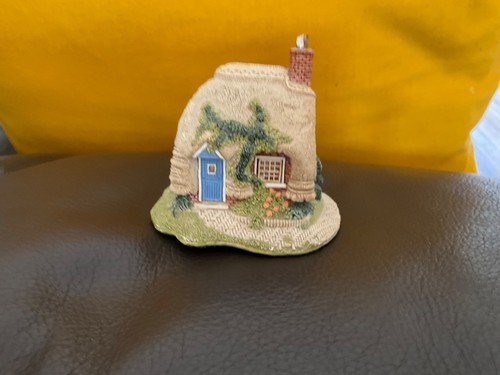 Lilliput lane petticoat - lane,