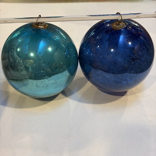 Antique kugel type - antique, blue