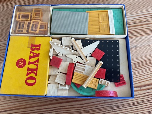 Vintage bayko building sets - bayko,