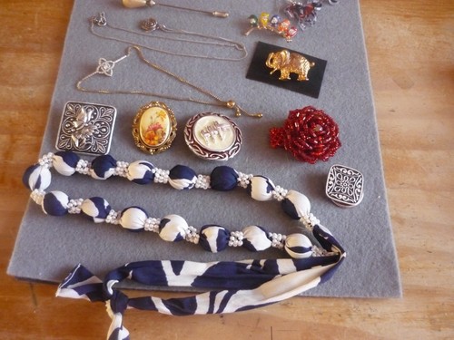 Gorgeous joblot jewellery - gorgeous,