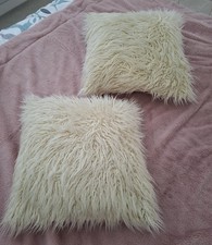 Horbart Rose Cushion Cover