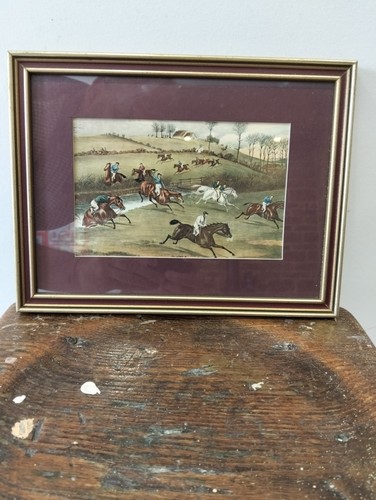 Vintage framed hunting - ,