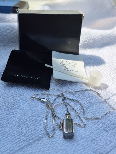 Vtg mary kay silver - silver, perfume