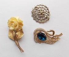 Vintage costume jewellery - vintage,