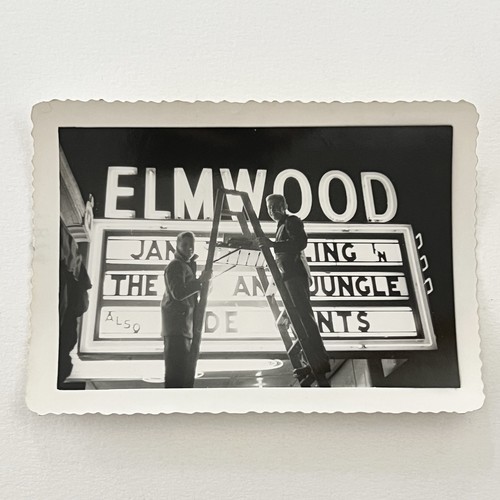 Vintage snapshot - b&w,