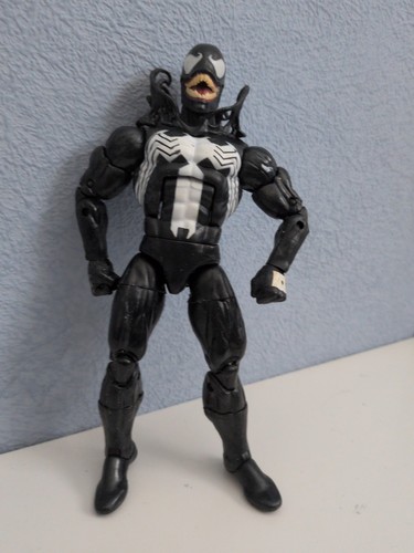 Hasbro marvel legends venom - hasbro,