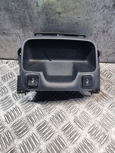 Toyota corolla center console - center,