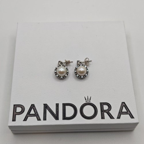 Pandora earrings pearl - pandora,