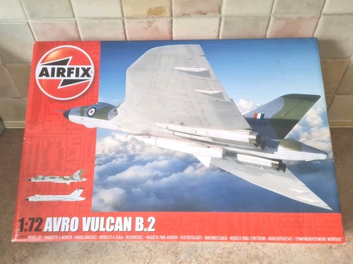 A12011 airfix avro vulcan - vulcan, b