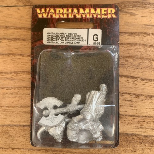Warhammer minotaur with great - with,