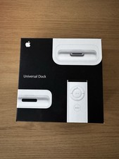 Apple Universal Dock Genuine iPod Docking Station Remote Adapter MB125G/A