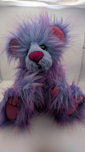 Beautiful artist bear - bear, by