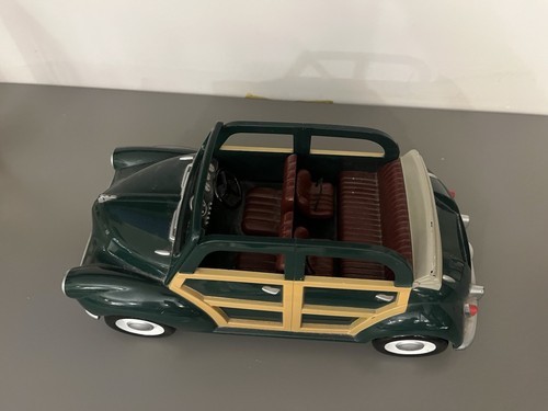 Sylvanian families green - families, car
