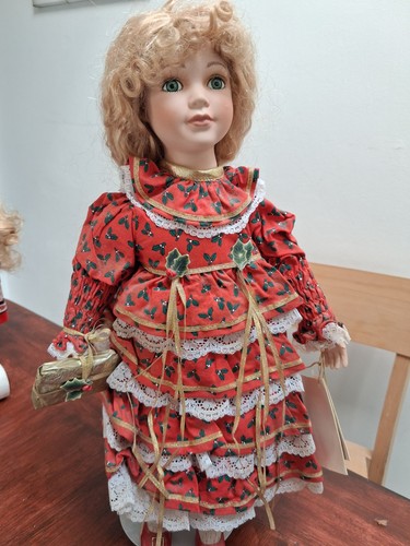 Noelle alberon porcelain doll - alberon,