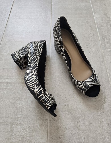 Size peep toe block - 6,