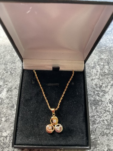 18ct tri colour - 18ct, yellow