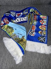 University Scarf featuring the crests of various colleges / University of Oxford
