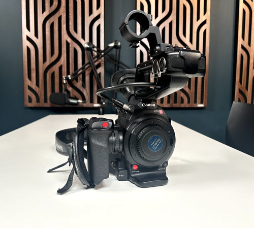 Canon eos c100 mkii - eos,