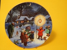 Wedgwood Bone China - Rupert Bear Collectors Series 2 - Express Newspapers Plate