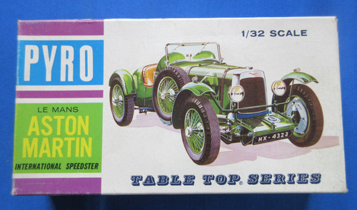 Vintage pyro model aston - model,