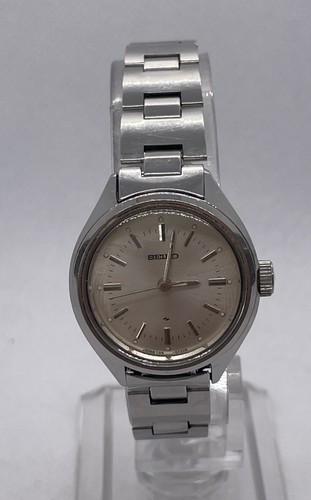 Seiko ladies manual wind watch - ladies,