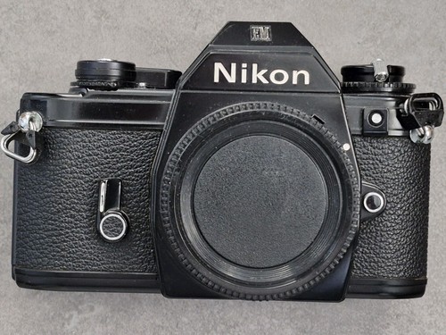 Nikon 35mm slr film camera - 35mm,