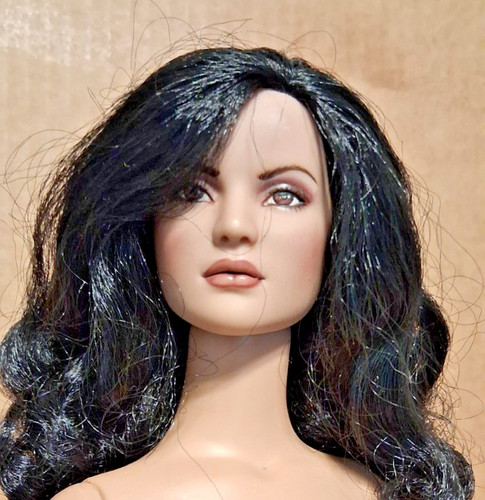 Tonner tyler wentworth - tonner, stella
