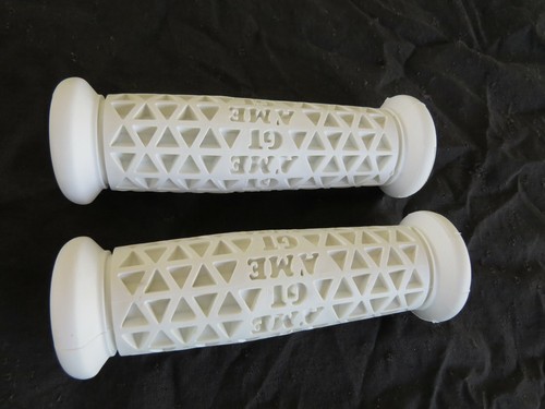 Genuine handlebar grips - genuine,