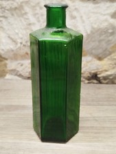 Vintage green poison - vintage, bottle