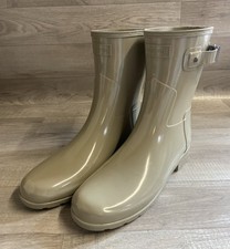 Hunter W Org Refined Short Gloss Wellington Boots Green Beige Colour Size UK 9
