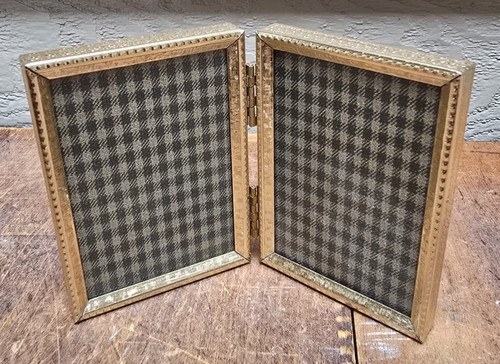 Double brass picture frame - brass,