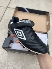 Umbro Speciali Pro FG Football