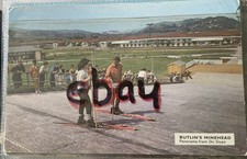 BUTLINS MINEHEAD VINTAGE POSTCARD /1970 SKIING WITH RED COAT PANORAMIC VIEW WAF