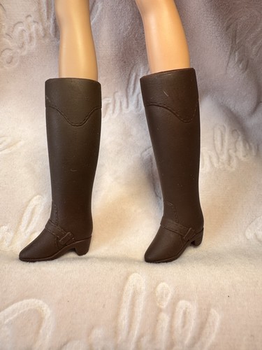 Barbie doll vintage shoes - barbie,